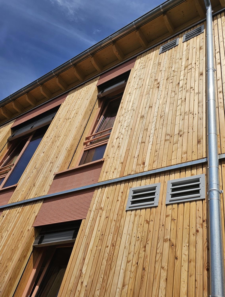 Bâtiment modulaire avec système de ventilation décentralisé d'Airmaster