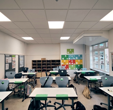 Et af klasseværelserne på Roskilde private skole med en Airmaster 