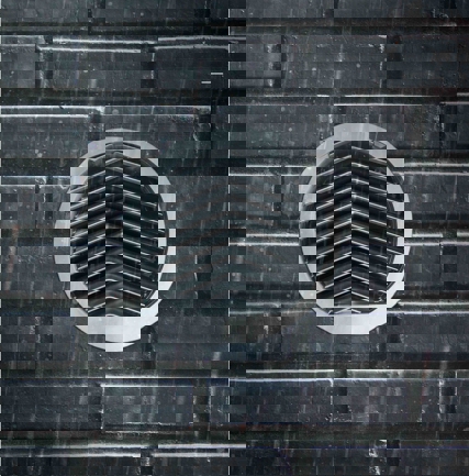 Façade ventilation grill